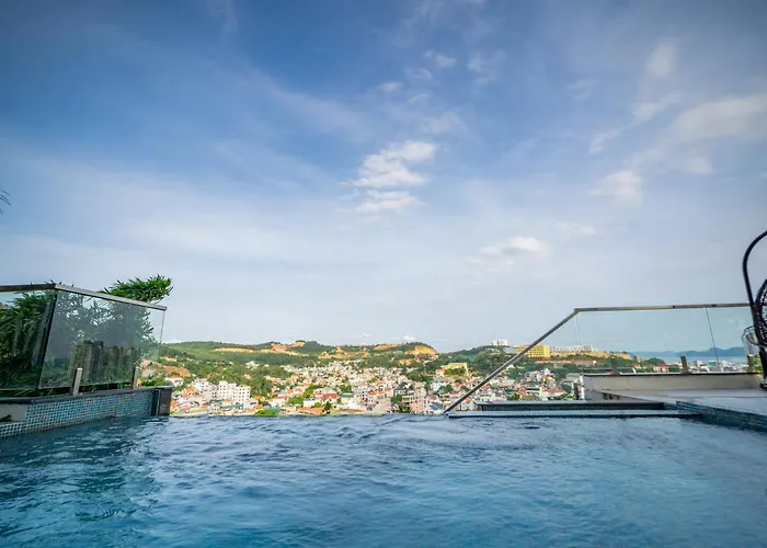 Villa Sally Huong - Venue Travel